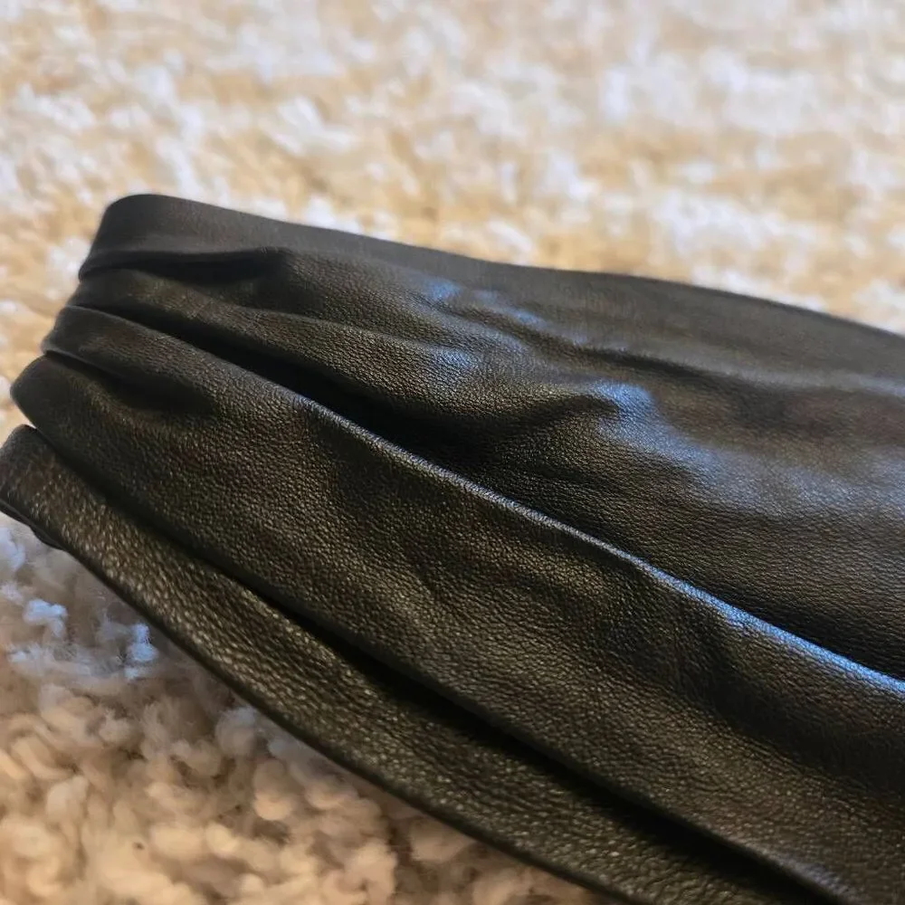 White House Black Market Black Leather Stretch Belt Flower Accent XS